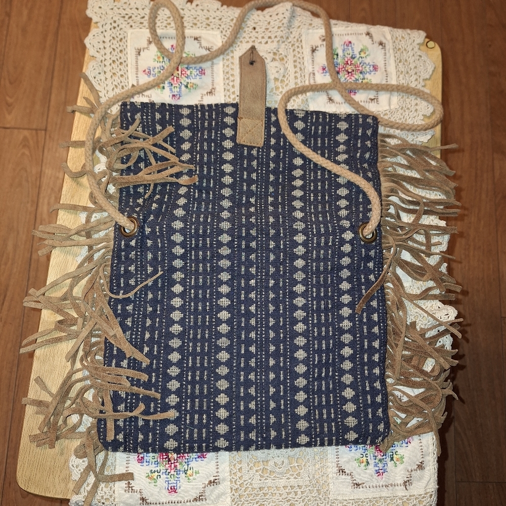 World Market Geometric Patterned Cloth Shoulder B… - image 4